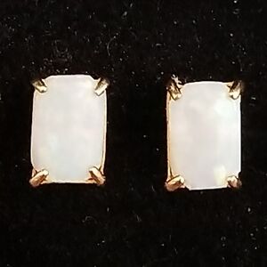 14K Gold Opal Earrings
